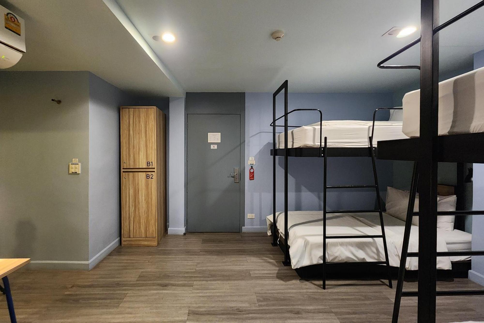 Simply Sleep Hostel Bangkok Zewnętrze zdjęcie