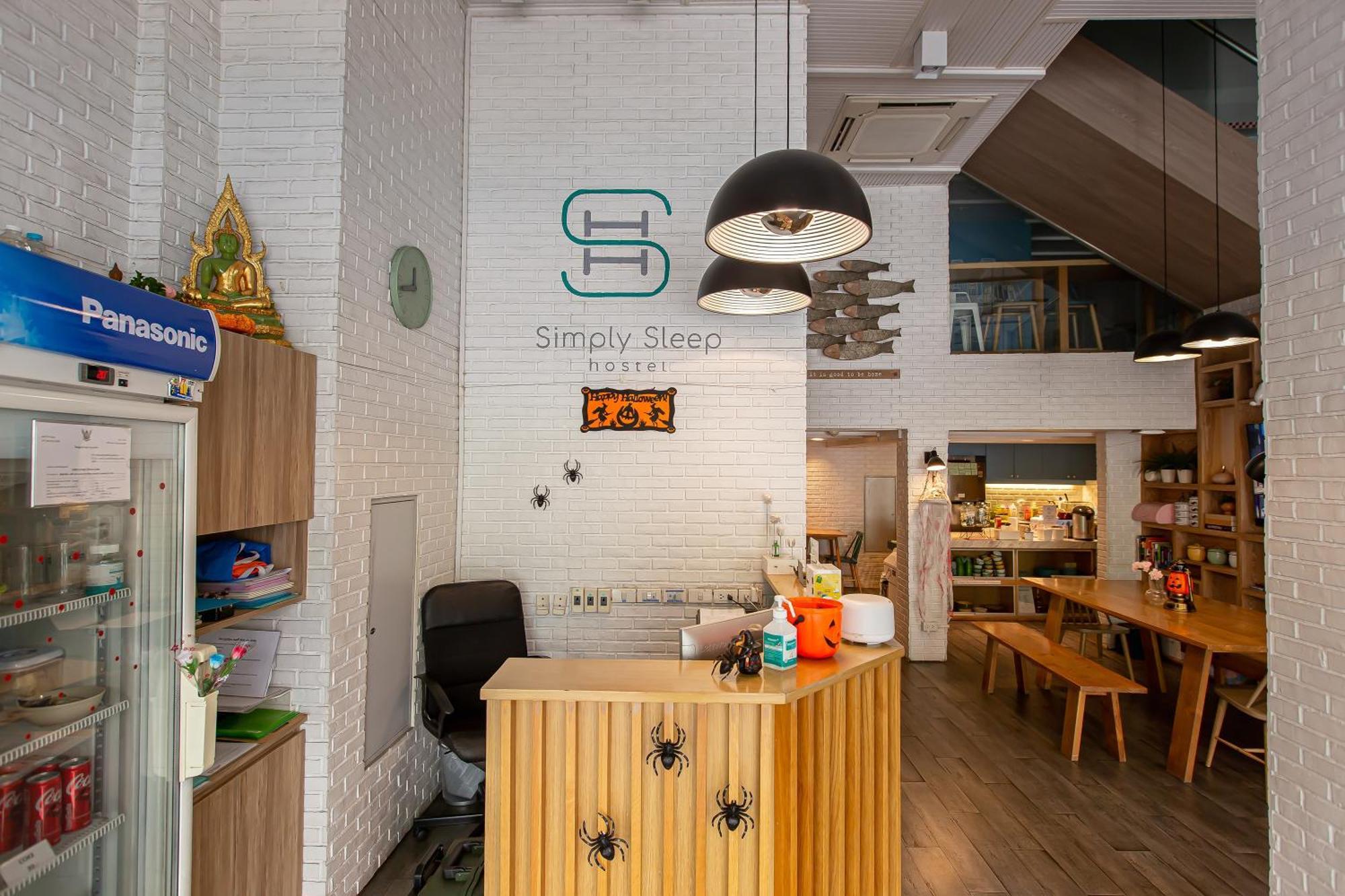 Simply Sleep Hostel Bangkok Zewnętrze zdjęcie